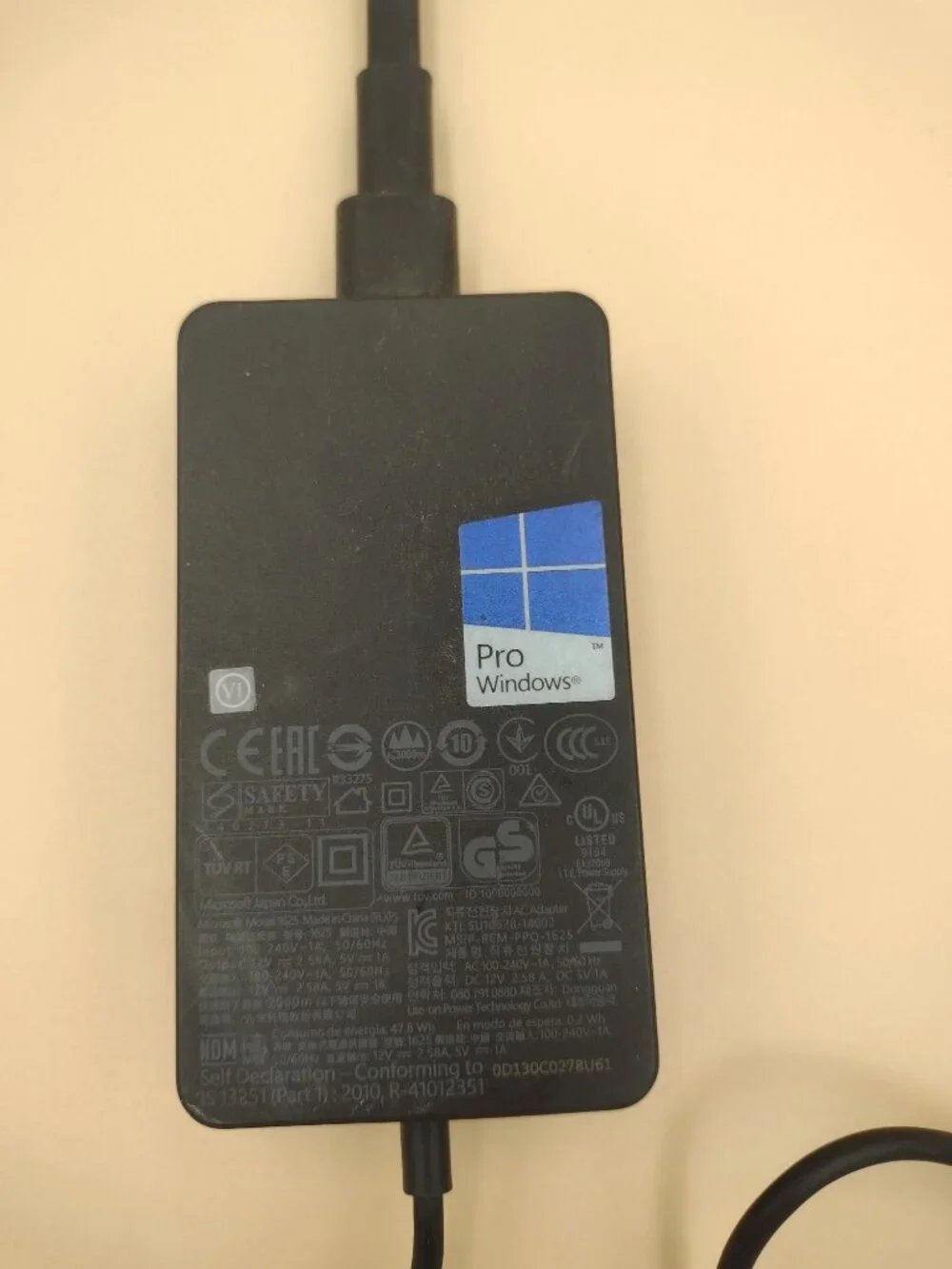 Microsoft Surface Pro Charger 12V 2.58A 36W AC Adapter With Magnetic Connector